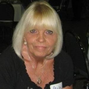 Meet your Posher, Paula